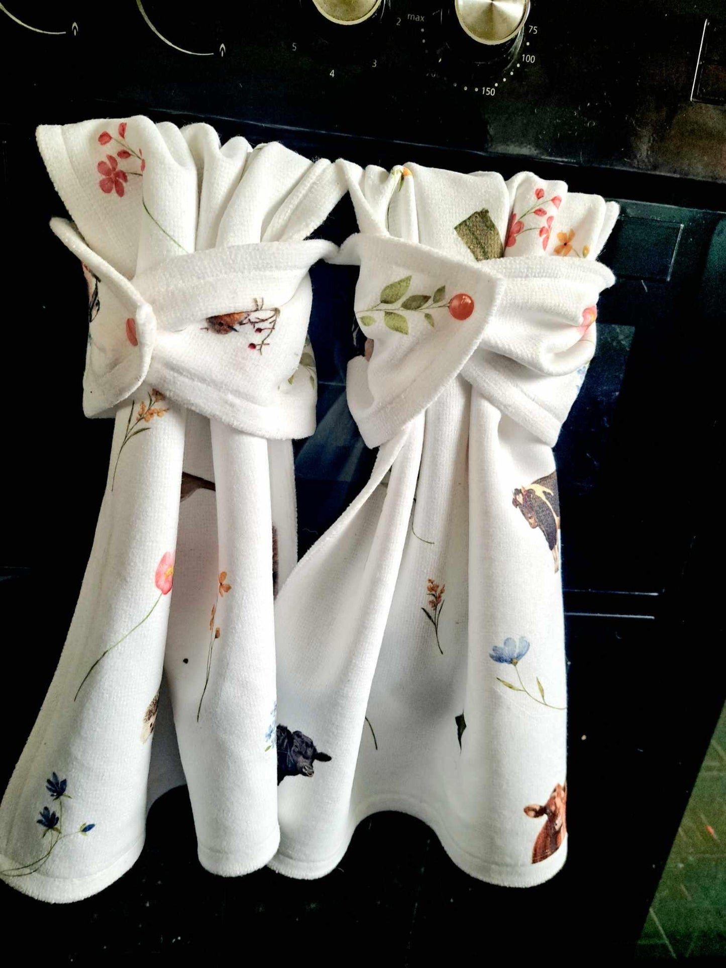 Beautiful Sheep themed AGA Teatowel / tea towel / pot towel - New home gift  - Farmhouse decor-housewarming gift-made in uk-Border Leicester