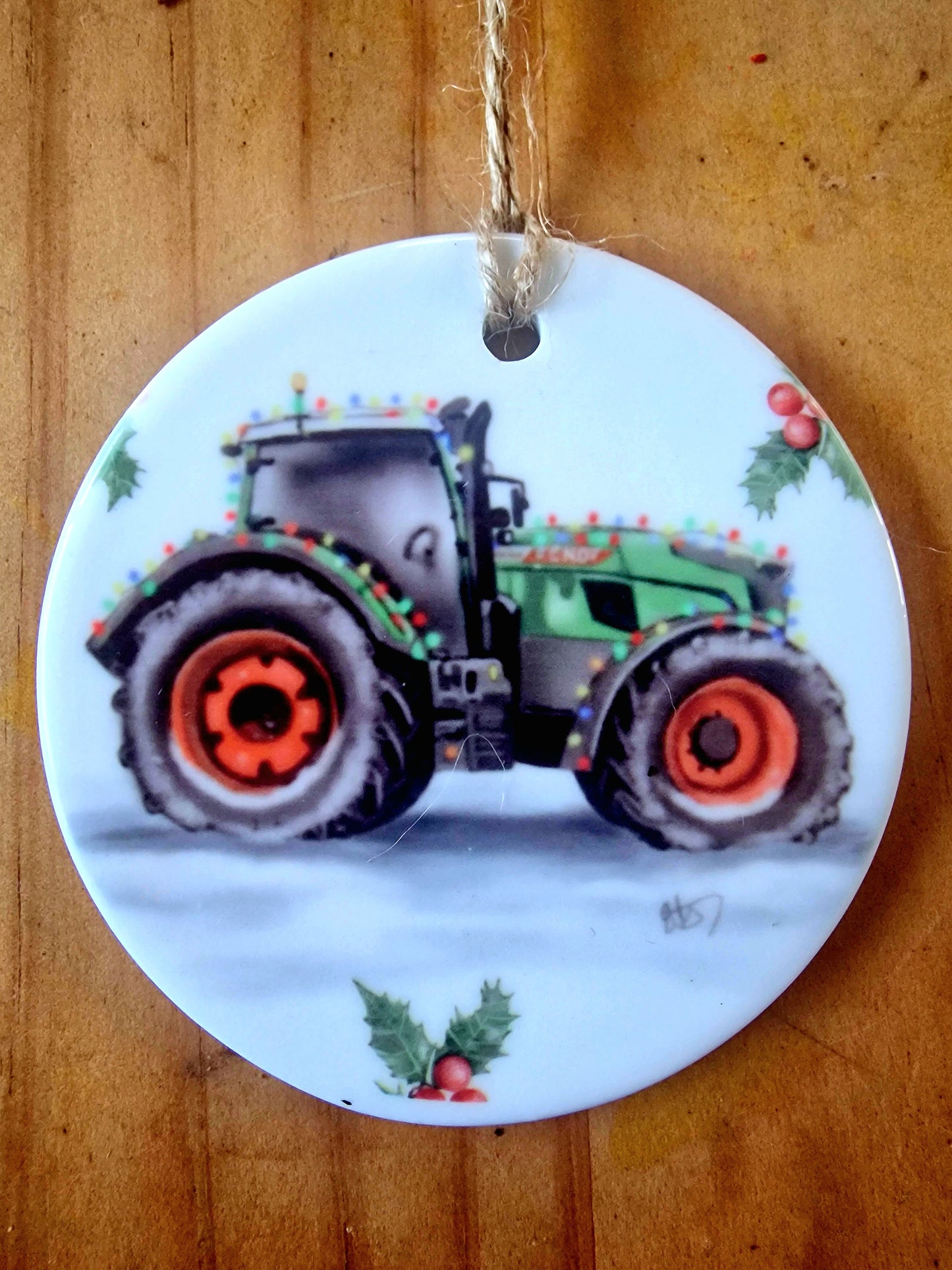 Christmas Tractor Ceramic Bauble – 7cm | Original Farm Art | John Deere, New Holland, Massey 135 & Case IH | Xmas tree Ornament